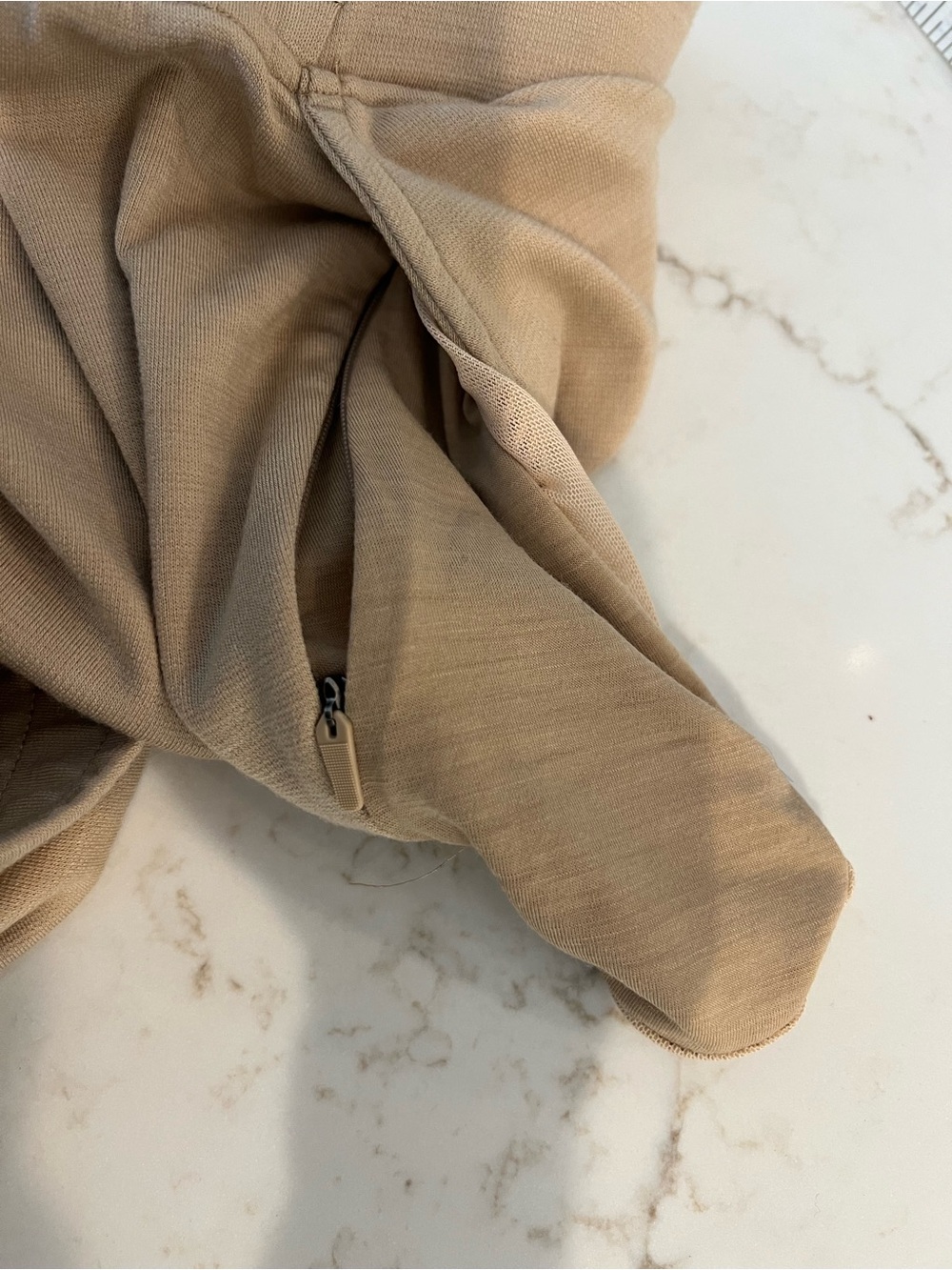 Unbound Merino Transit Sweatpants Women’s L Sand Tan Merino Wool Travel Pants - Picture 10 of 16